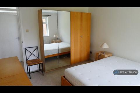 undefined, Bishops Court, Cambridge, CB2