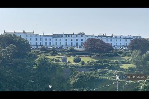 2 bedroom flat to rent, Hillsborough Terrace, Ilfracombe, EX34