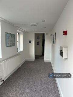 2 bedroom flat to rent, Hillsborough Terrace, Ilfracombe, EX34