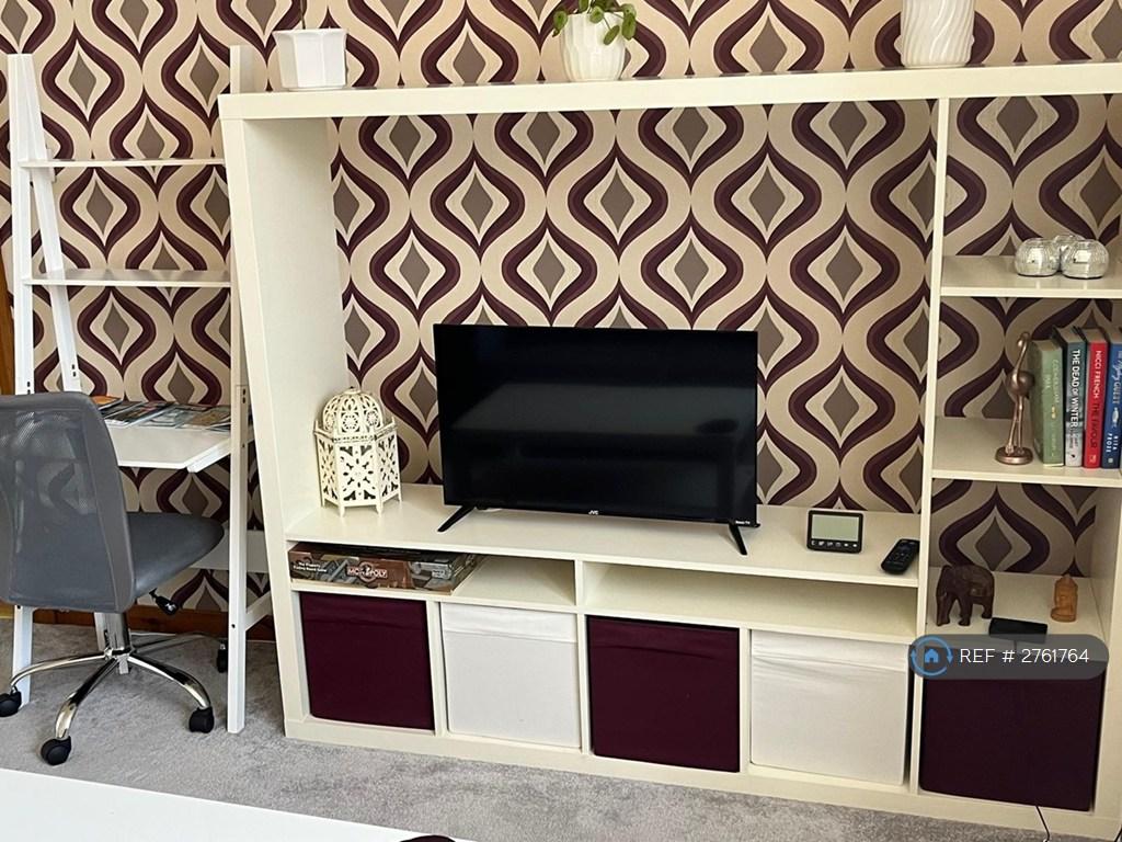 Storage And Workstation