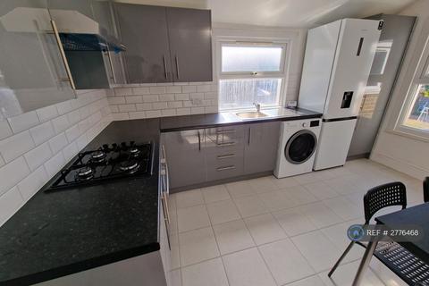 undefined, Kensington Avenue, London, E12