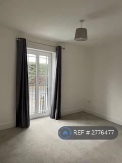 undefined, Cleveland Rd, Uxbridge, UB8