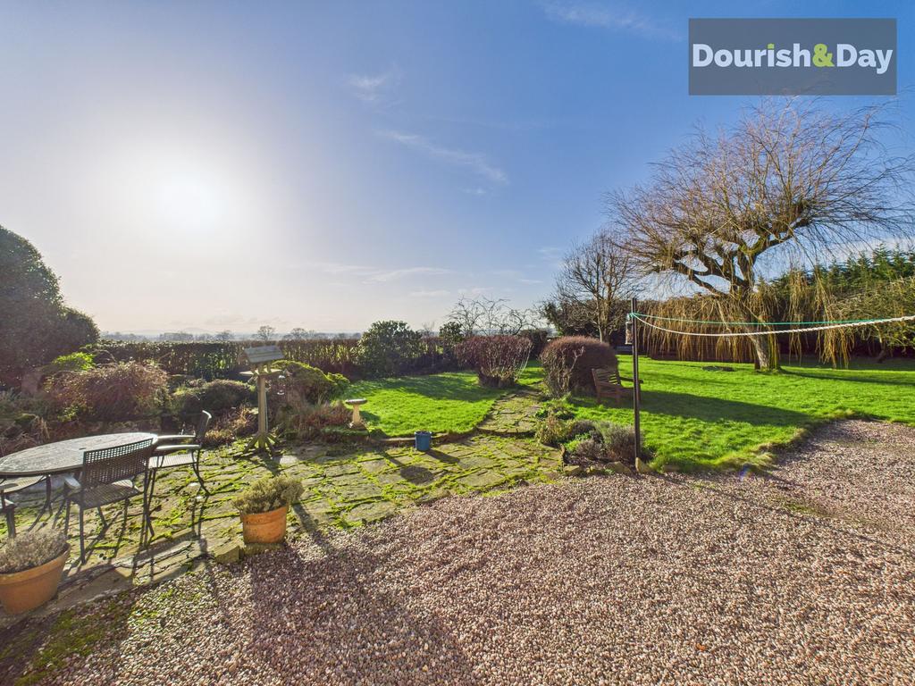 Garden &amp; Views