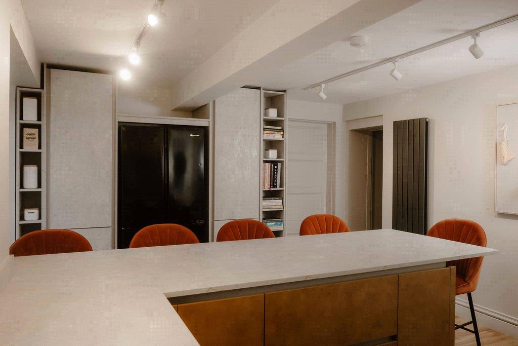 Kitchen/Dining