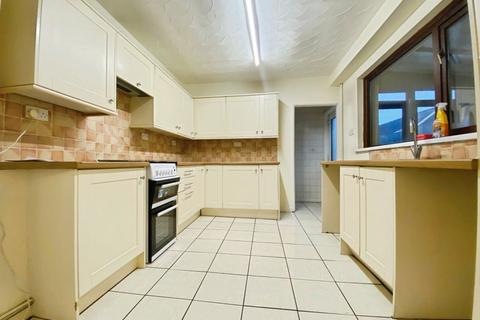 3 bedroom house to rent, Penrhyn Street, Port Talbot, SA13 1LU