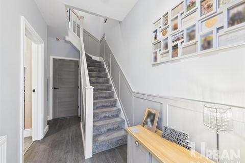 4 bedroom house for sale, Southcoates Avenue, Hull