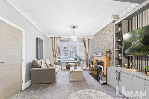 4 bedroom house for sale, Southcoates Avenue, Hull
