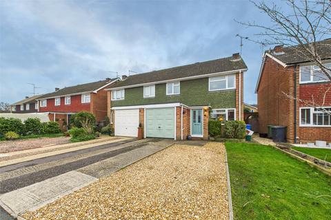 undefined, Weybridge Mead, Yateley, Hampshire, GU46