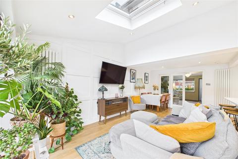 undefined, Weybridge Mead, Yateley, Hampshire, GU46