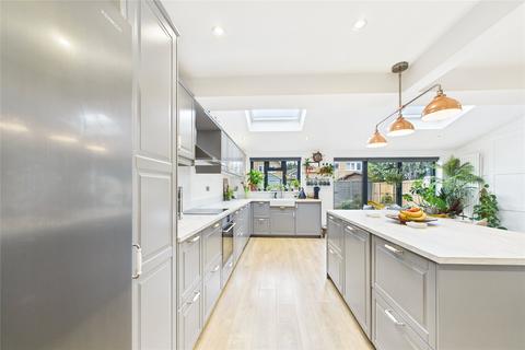 undefined, Weybridge Mead, Yateley, Hampshire, GU46
