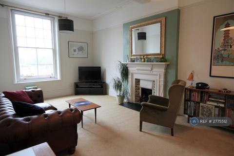 undefined, St Margarets Road, Twickenham, TW1