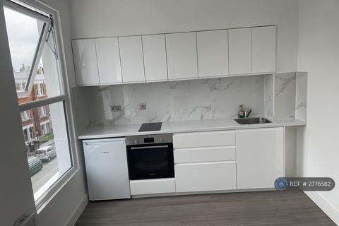 1 bedroom flat to rent, Hargrave Road, London, N19