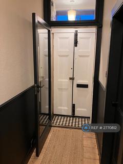 2 bedroom flat to rent, Watson Crescent, Edinburgh, EH11
