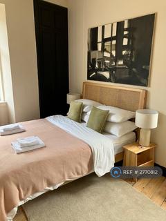 2 bedroom flat to rent, Watson Crescent, Edinburgh, EH11