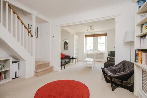 3 bedroom terraced house for sale, Newton Road, London SW19