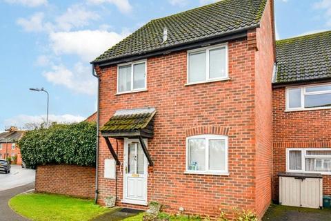 undefined, Lipscombe Close, Newbury, Berkshire, RG14