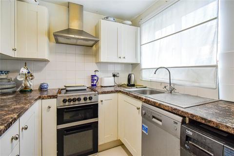 undefined, Lipscombe Close, Newbury, Berkshire, RG14