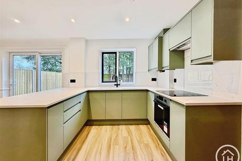 3 bedroom link detached house for sale, Beaumont Davey Close, Faversham