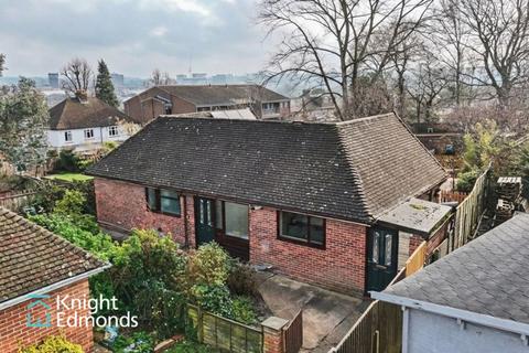 4 bedroom detached bungalow for sale, Goudhurst Close, Maidstone, ME16