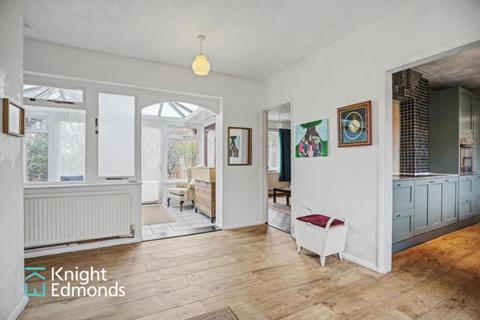 4 bedroom detached bungalow for sale, Goudhurst Close, Maidstone, ME16
