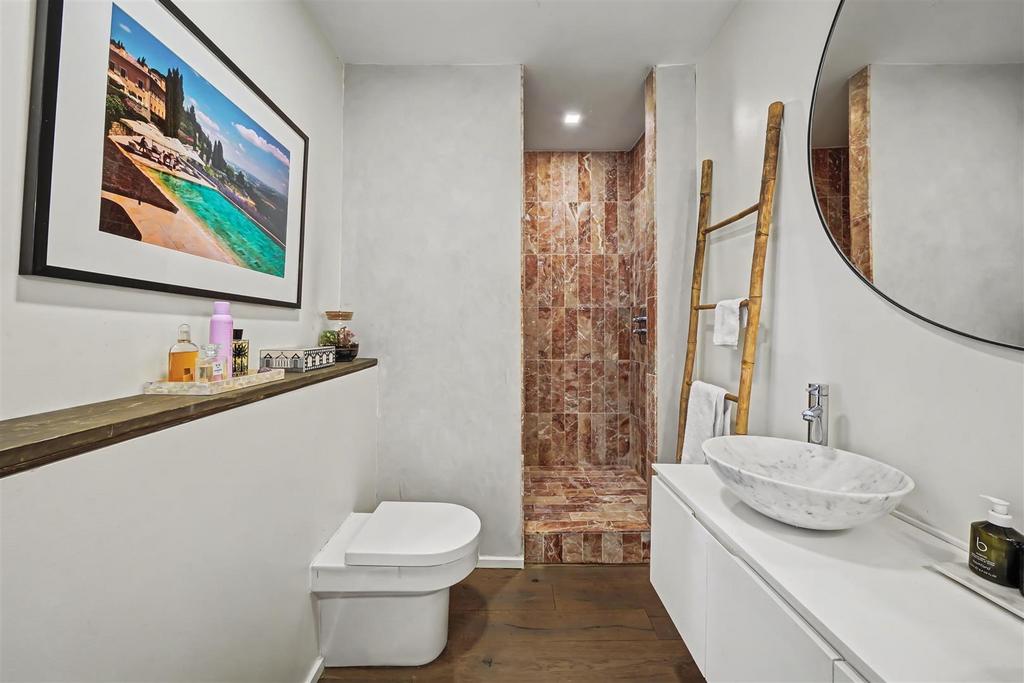 12 Randolph Crescent W9 1 BE-No Watermark-13.jpg