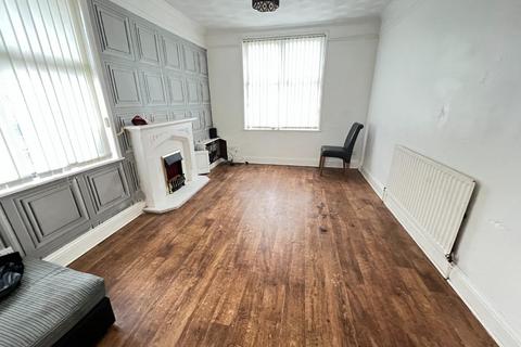3 bedroom end of terrace house for sale, Waterloo Terrace, Shildon