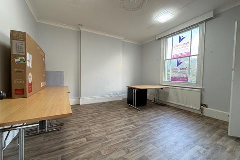 Office to rent, Wentworth House Dunstable LU6 1JJ