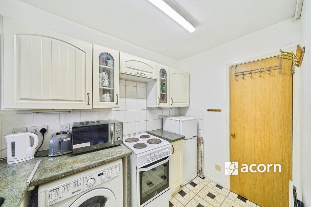 Kitchen (2)