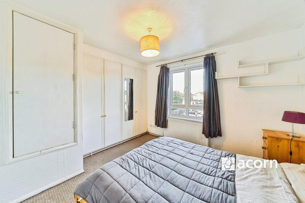 Bedroom (2)