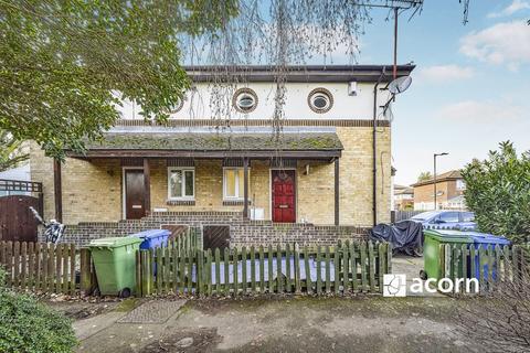 1 bedroom flat to rent, Oxley Close London SE1