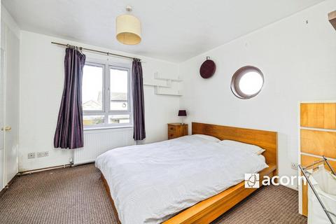 1 bedroom flat to rent, Oxley Close London SE1