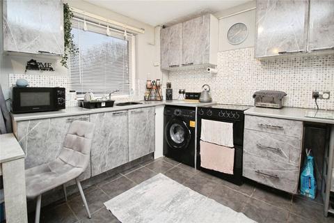 undefined, Stamford Avenue, Springfield, Milton Keynes