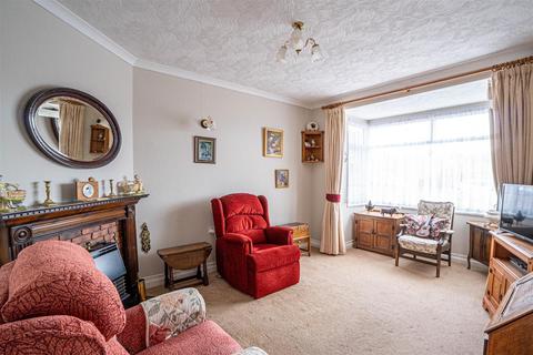 3 bedroom semi-detached house for sale, Battle Road, St. Leonards-On-Sea