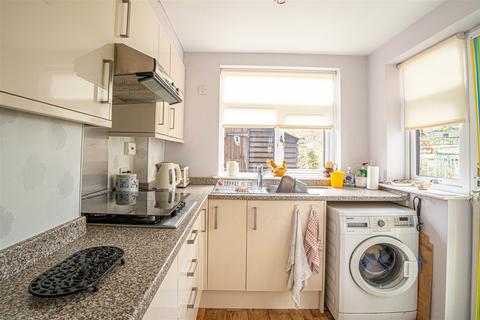 3 bedroom semi-detached house for sale, Battle Road, St. Leonards-On-Sea