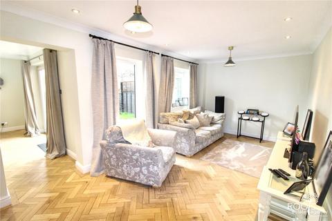 4 bedroom detached house for sale, Denton Close, Berkshire RG19