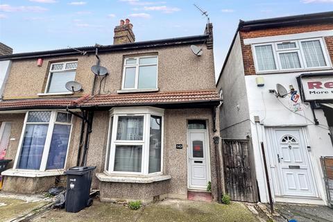 2 bedroom house for sale, Green Lane, Ilford