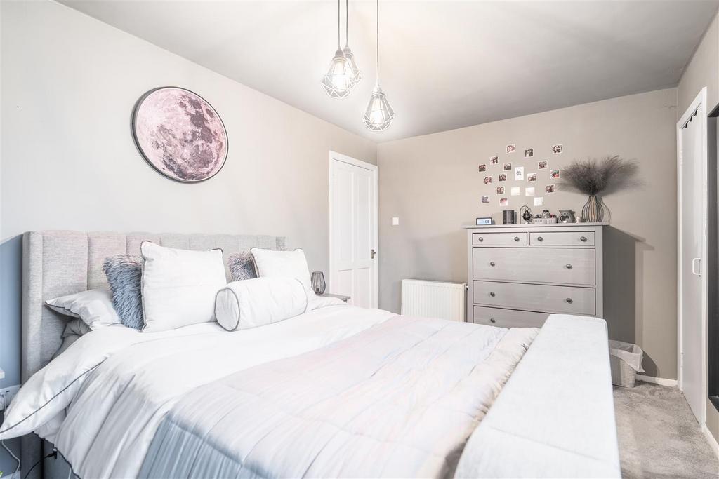 Bedroom.three