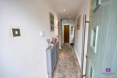 4 bedroom detached house for sale, Kilford Close, Callands WA5