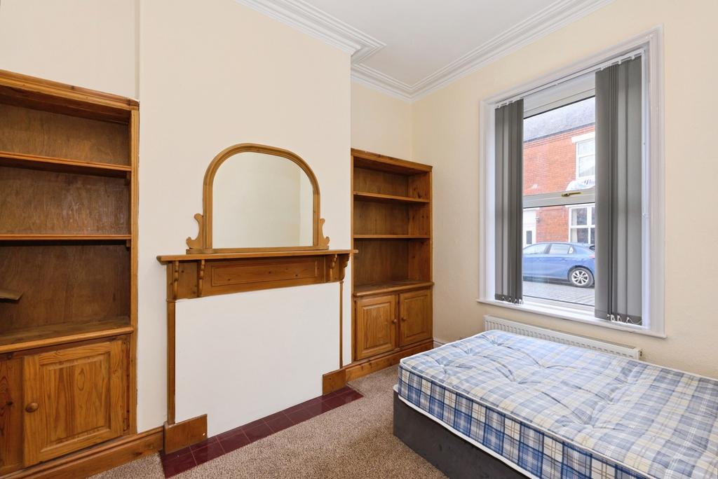 Living/Bedroom 1