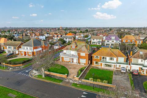 undefined, Southend-on-sea SS1