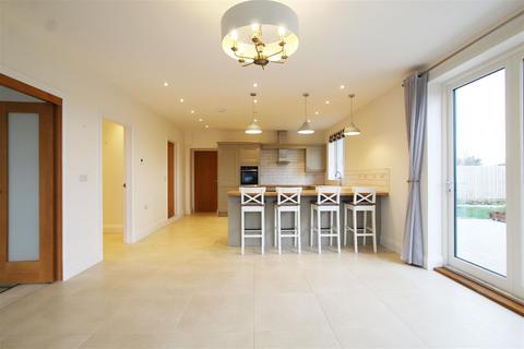 undefined, Cambridge Road, Cambridge CB22