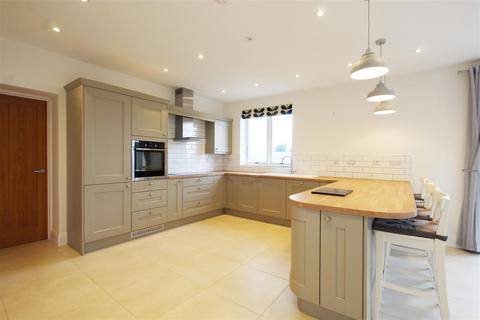 undefined, Cambridge Road, Cambridge CB22