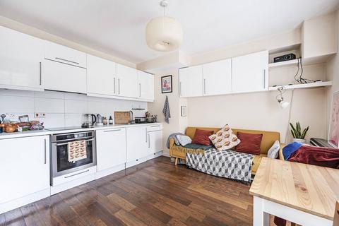 1 bedroom flat for sale, Wilmot Street, E2, Bethnal Green, London, E2
