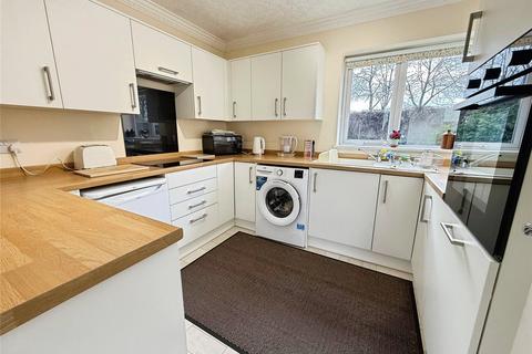 undefined, Derwent Close, Lincoln LN6