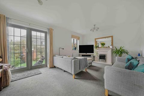 undefined, Walnut Tree Close, Westerham TN16