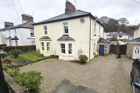 Parkwood Road, Tavistock