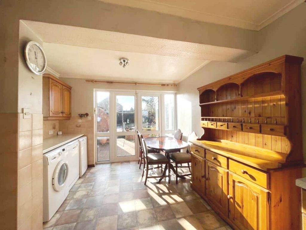 Kitchen Diner.jpg