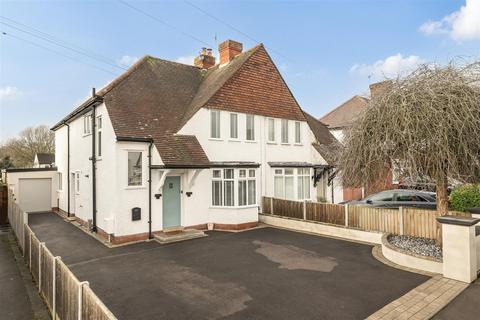3 bedroom semi-detached house for sale, Oakfield Road, Copthorne, Shrewsbury