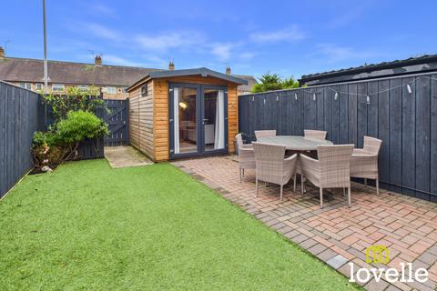 3 bedroom terraced house for sale, Thirlby Walk, Hull HU5