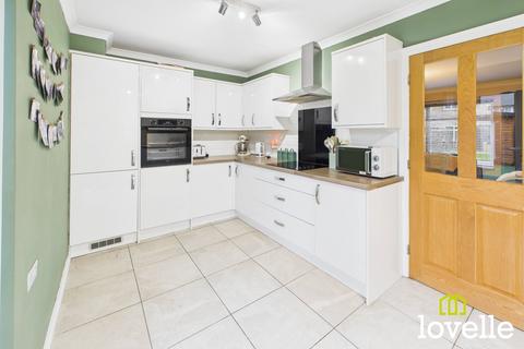 3 bedroom terraced house for sale, Thirlby Walk, Hull HU5